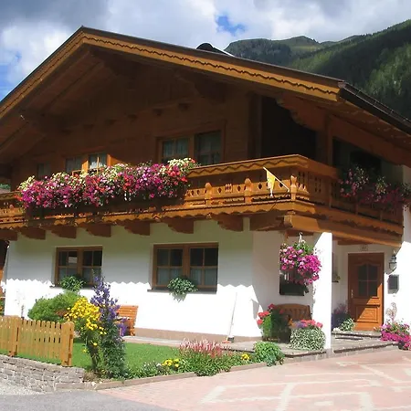 Apartment Maria Erlsbacher Sankt Veit in Defereggen