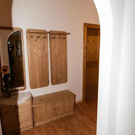 Apartment Maria Erlsbacher Sankt Veit in Defereggen